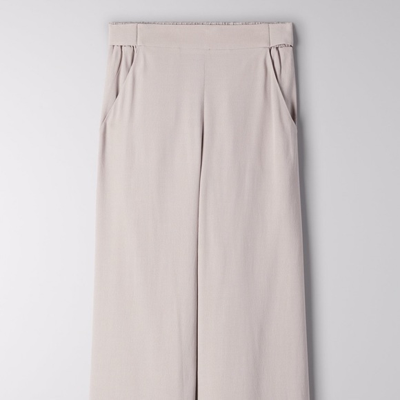 Aritzia Faun Pant tie back taupe XXS - Picture 3 of 6